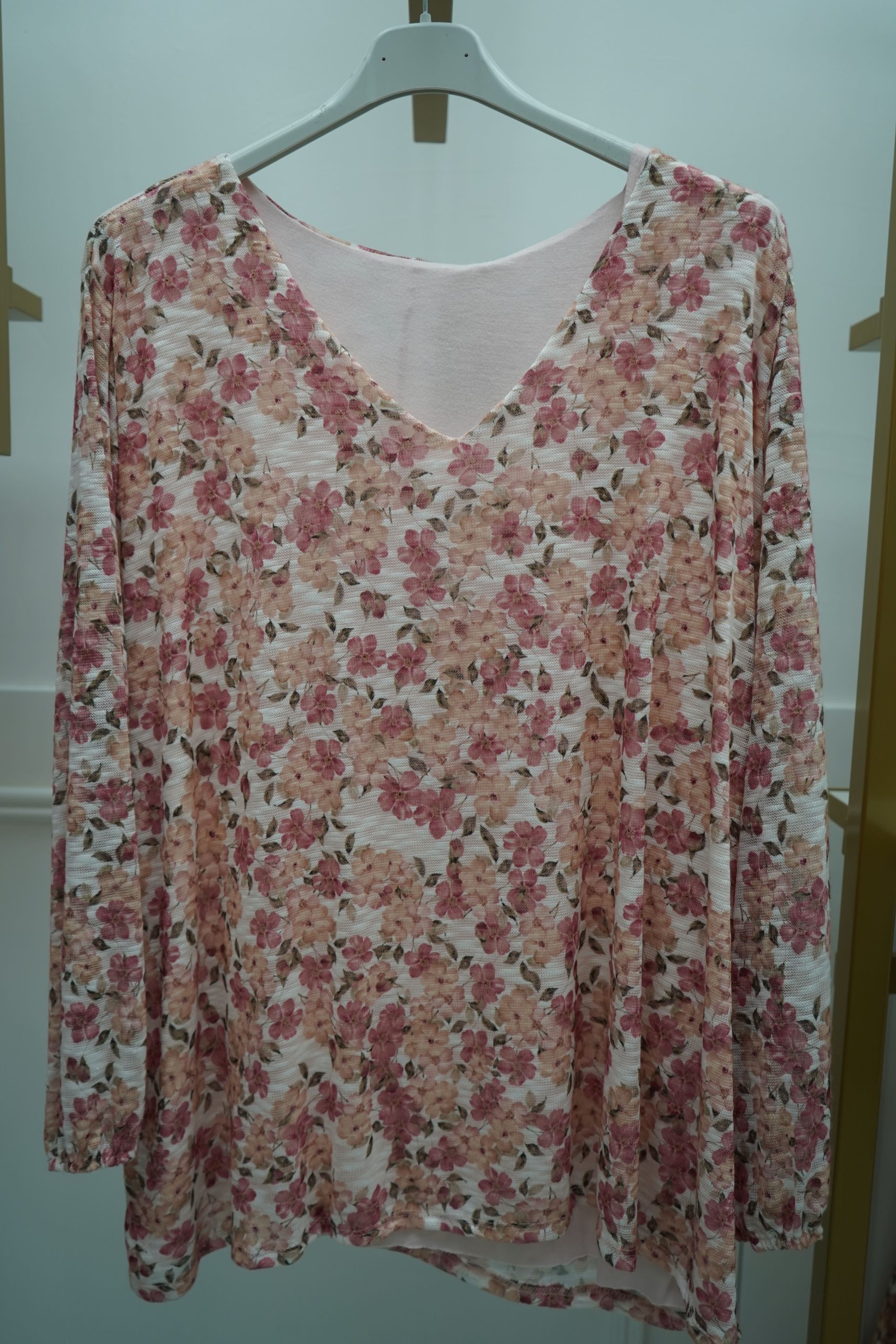 blusa flores