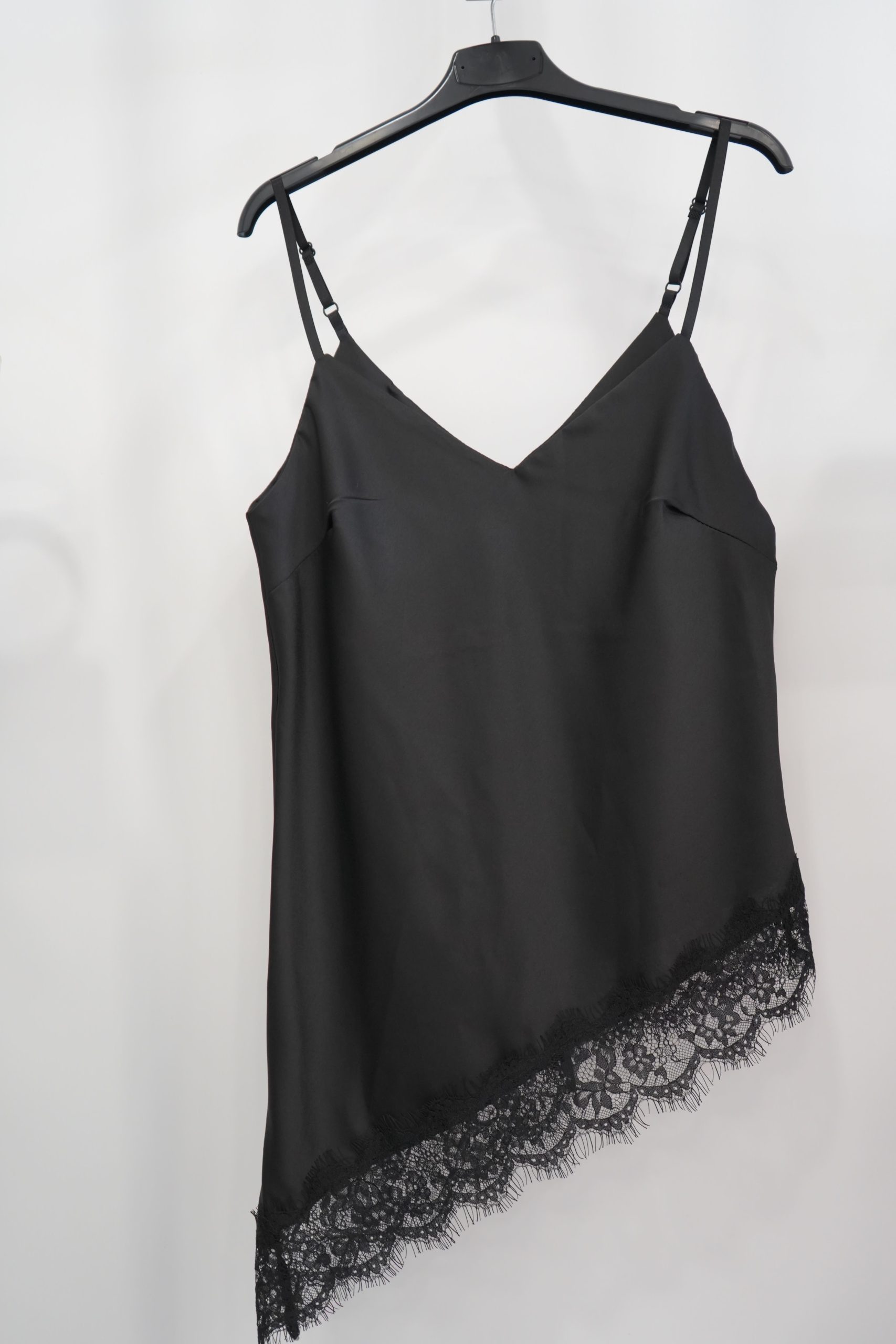 top preto renda bico
