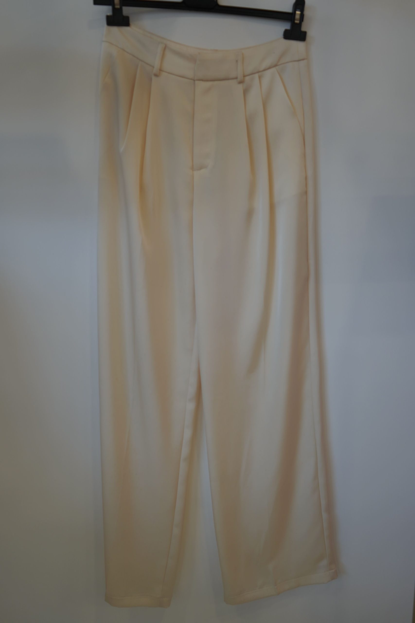 calca pregas elegante