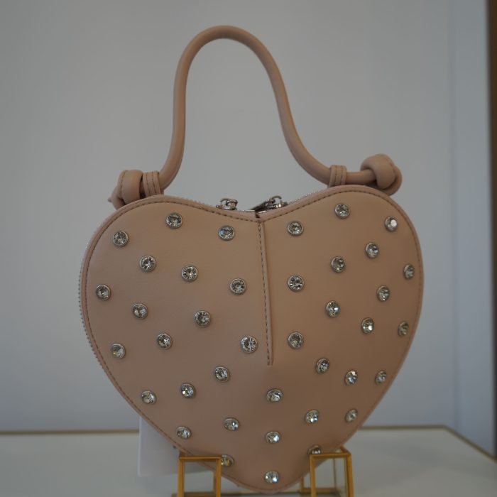 bolsa coracao com pedras