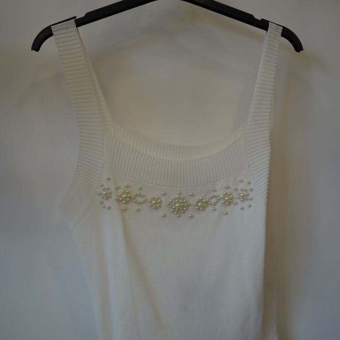 top branco perolas