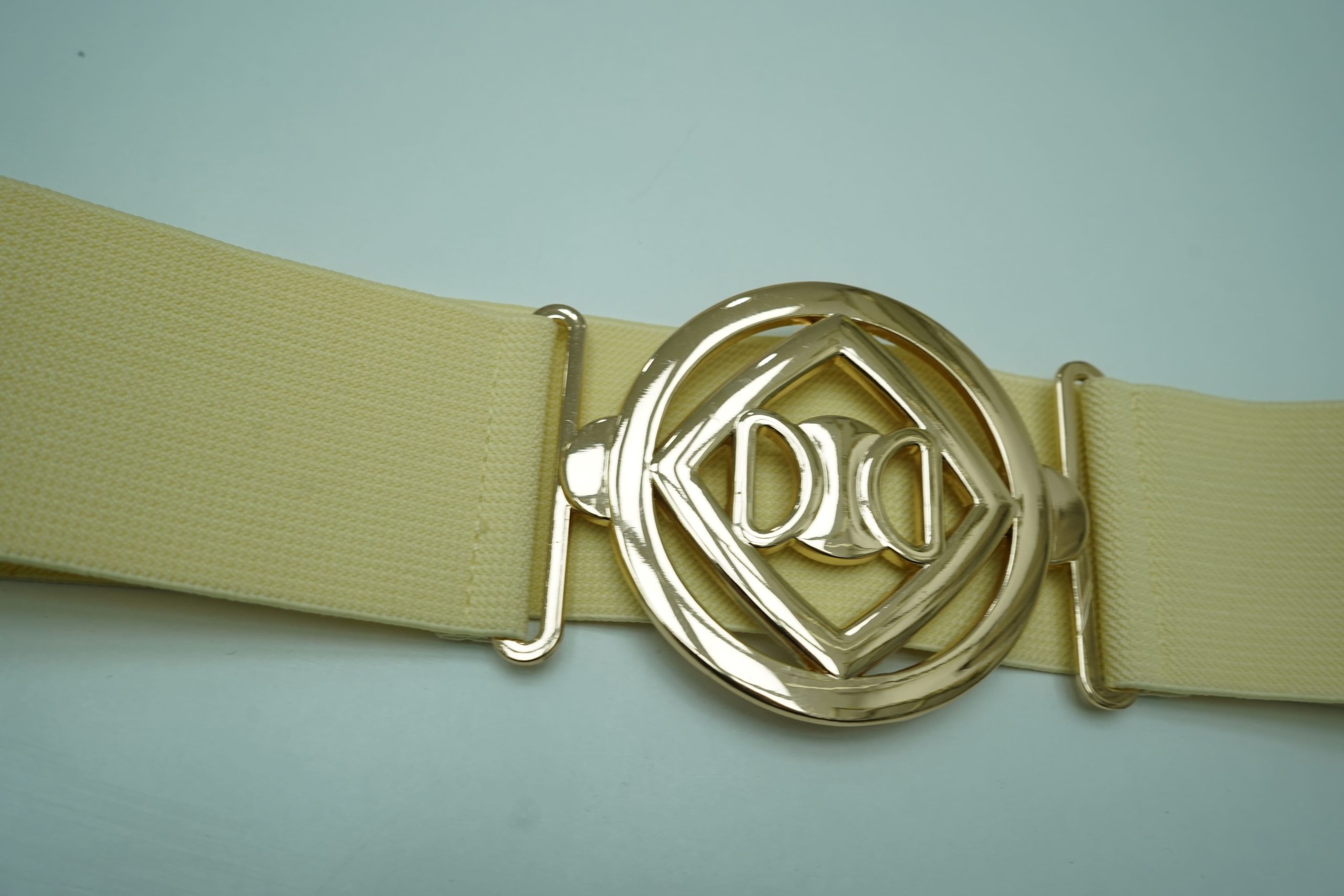 cinto dourado elastico largo