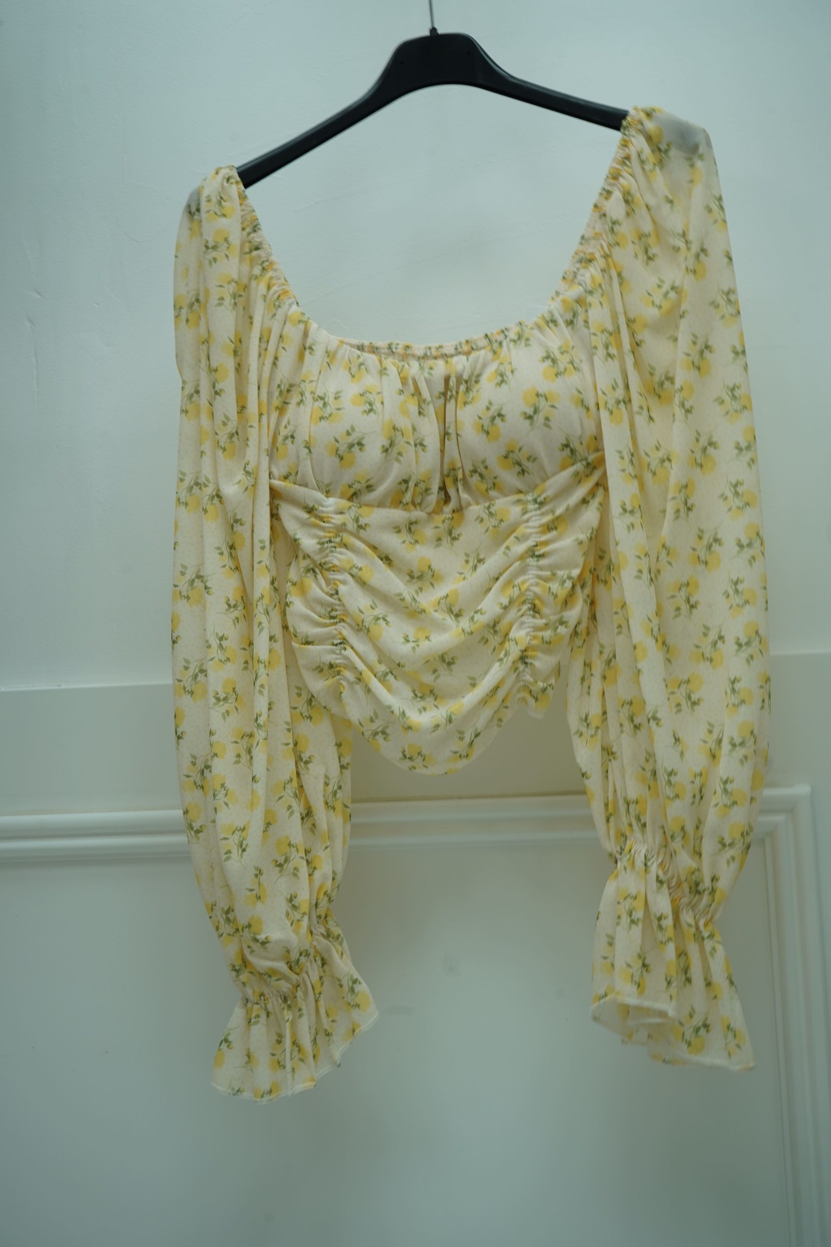 Blusa campo floral amarelo
