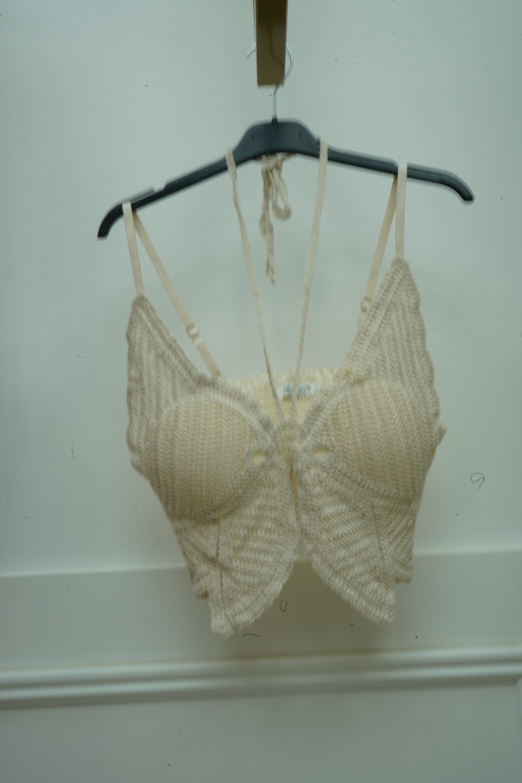 top croche borboleta