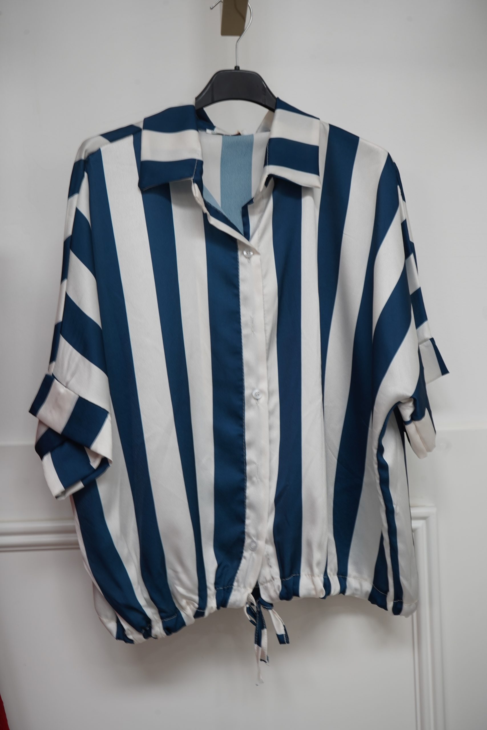camisa riscas marinho