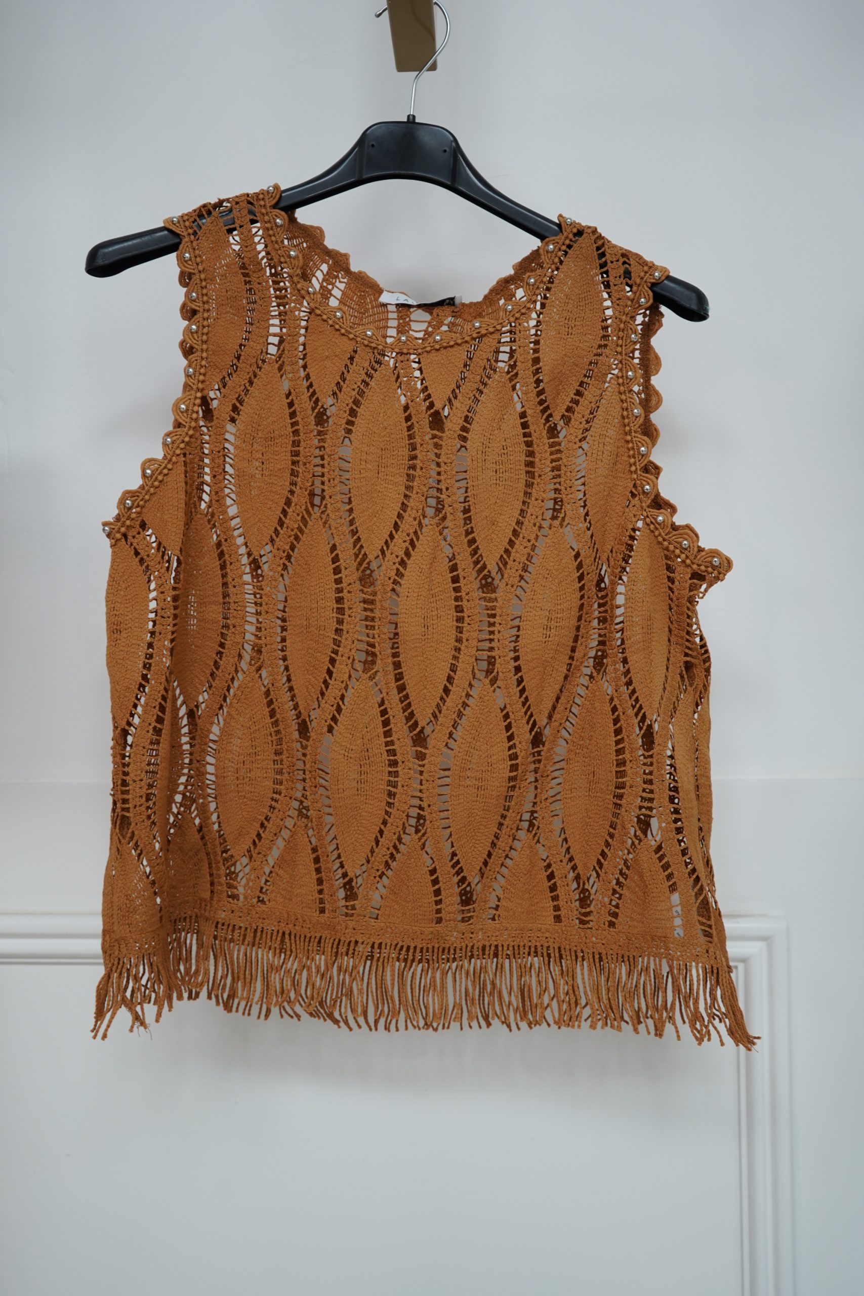 top c/tachas camel
