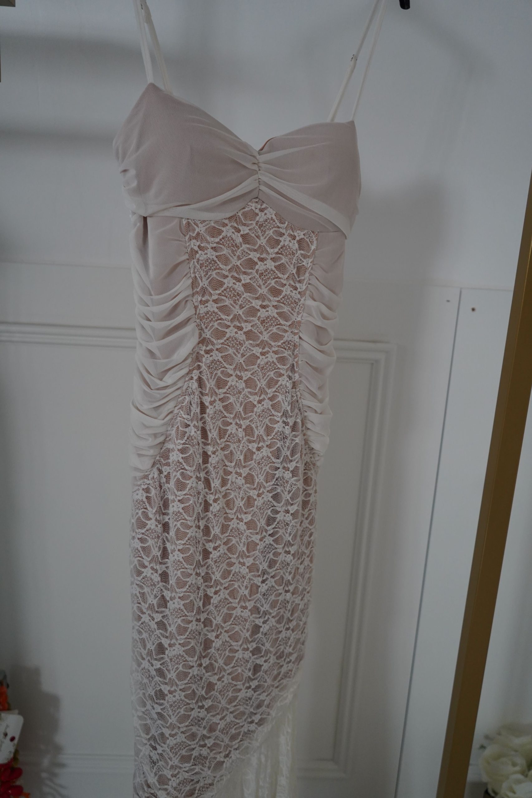 vestido sereia renda