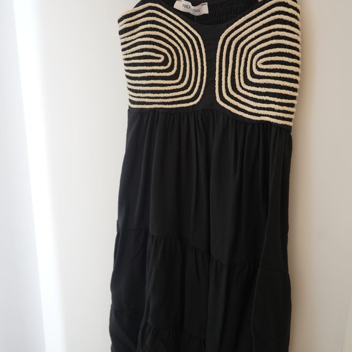 vestido curto c/corda preto