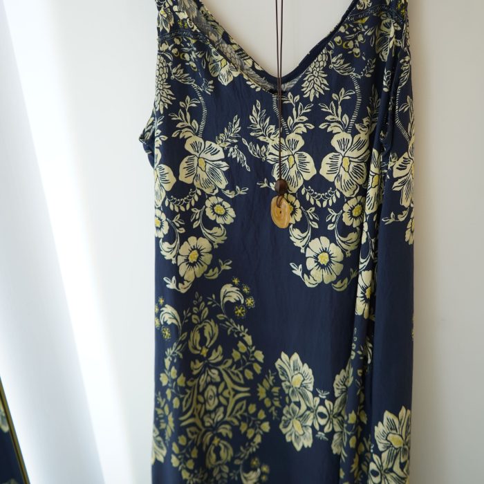 vestido alças florido