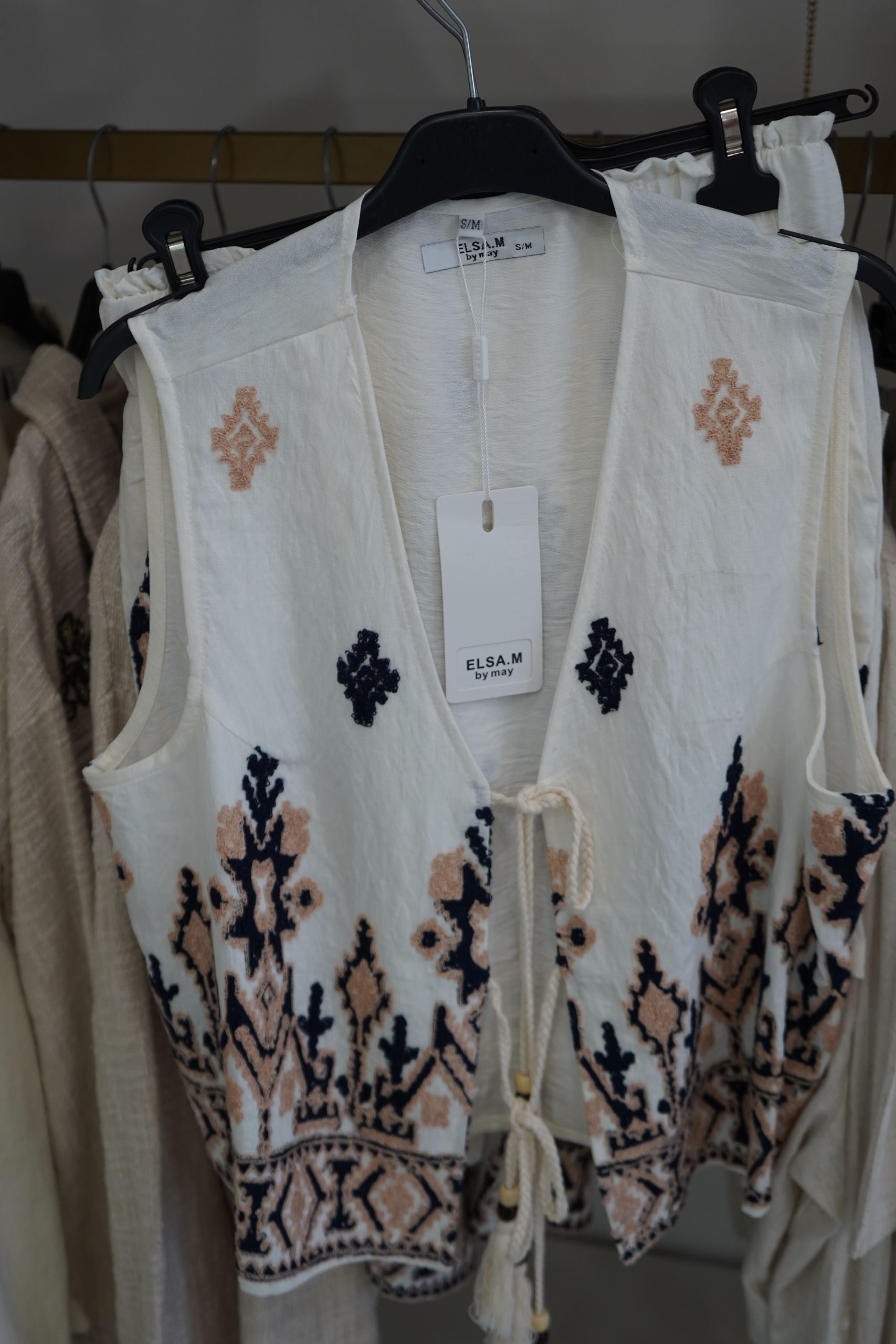 conjunto boho colete e calçao