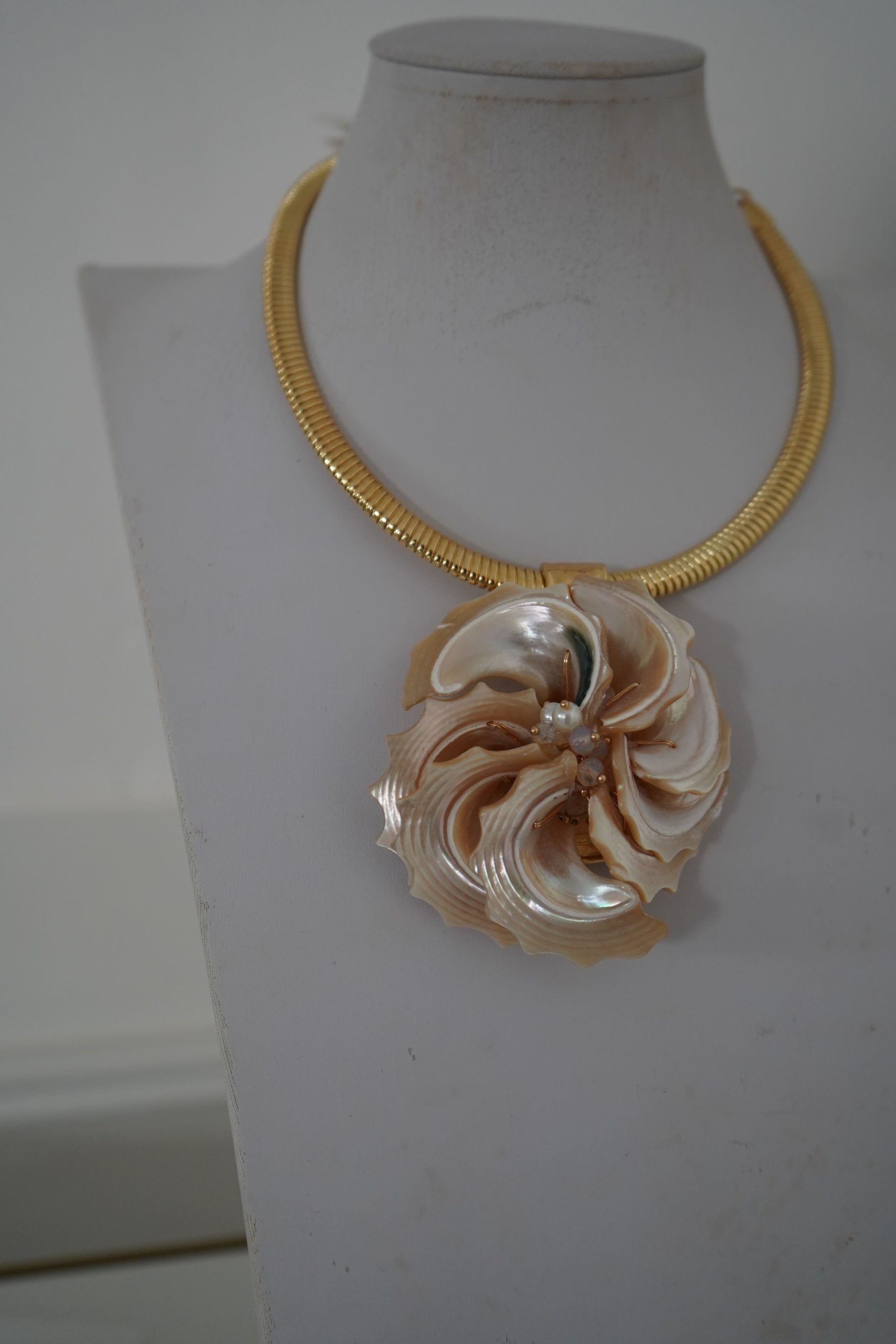 colar coral