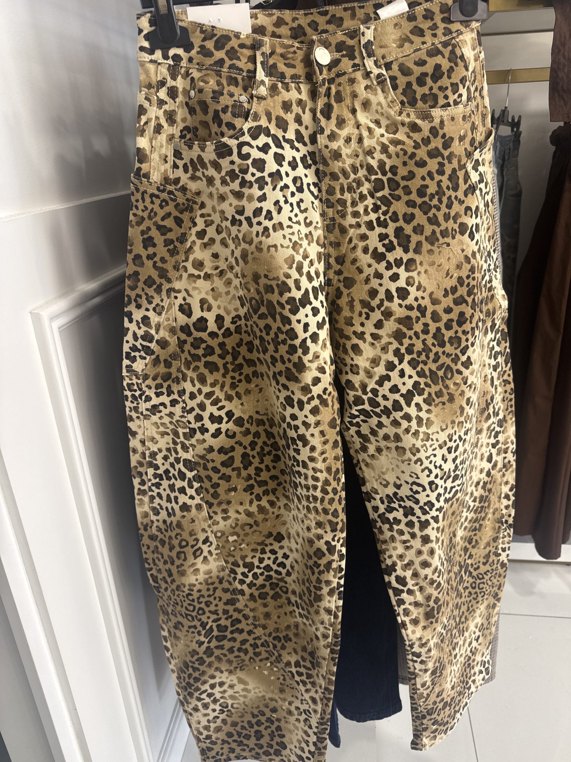 JEANS BALOON LEOPARDO