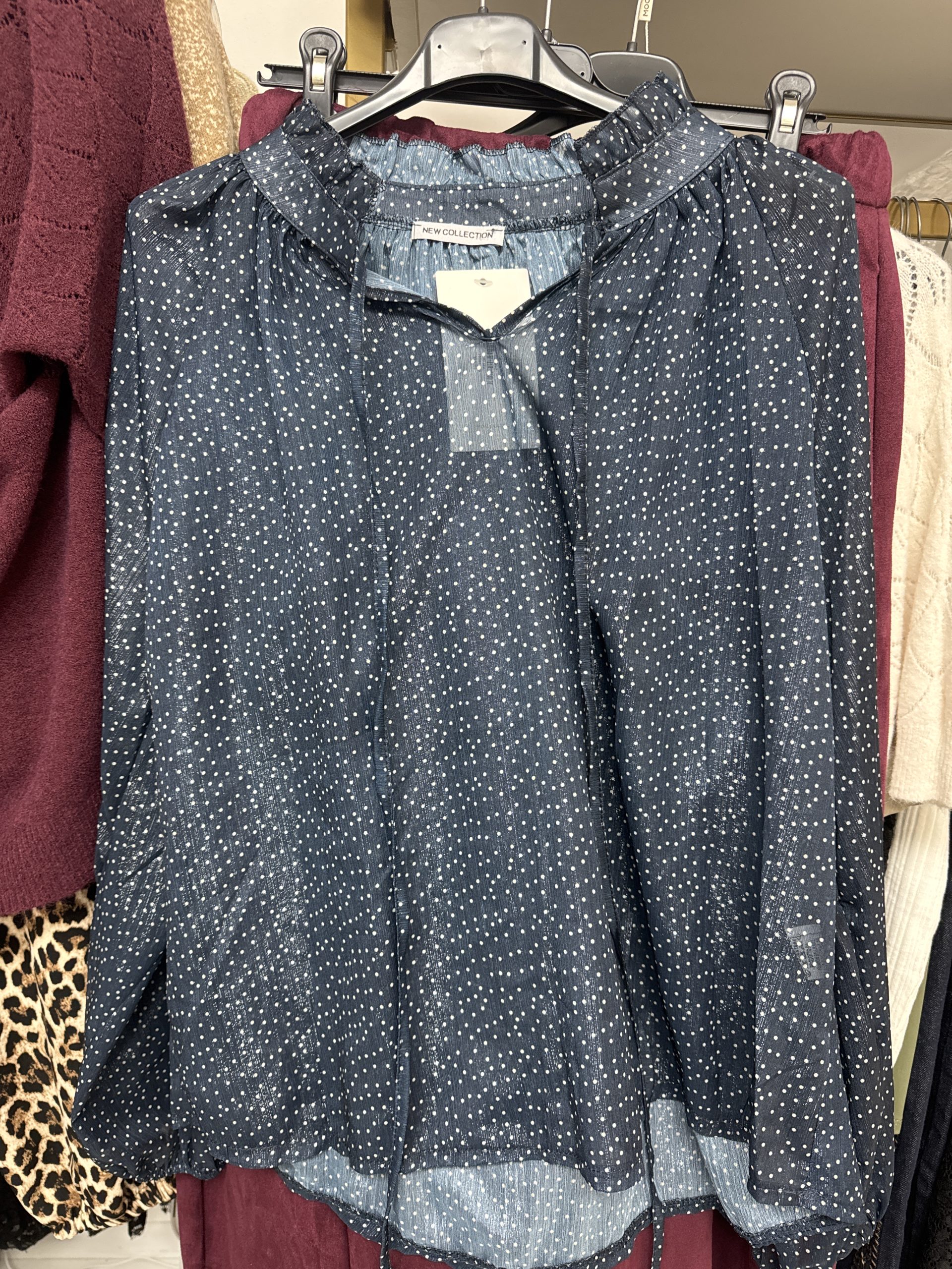CAMISA